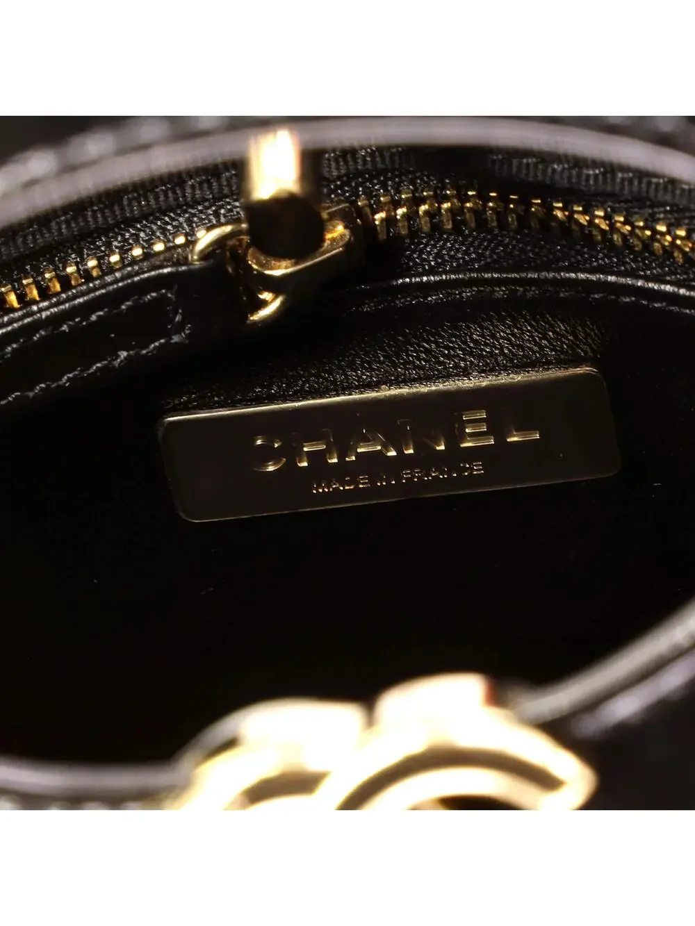 Chanel elevate your